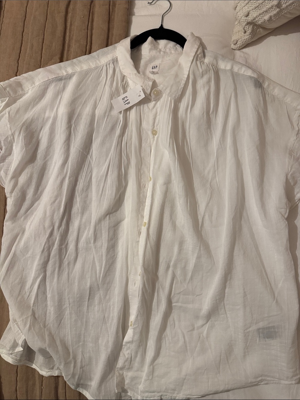 GAP White Lightweight Button-Front Women's Blouse